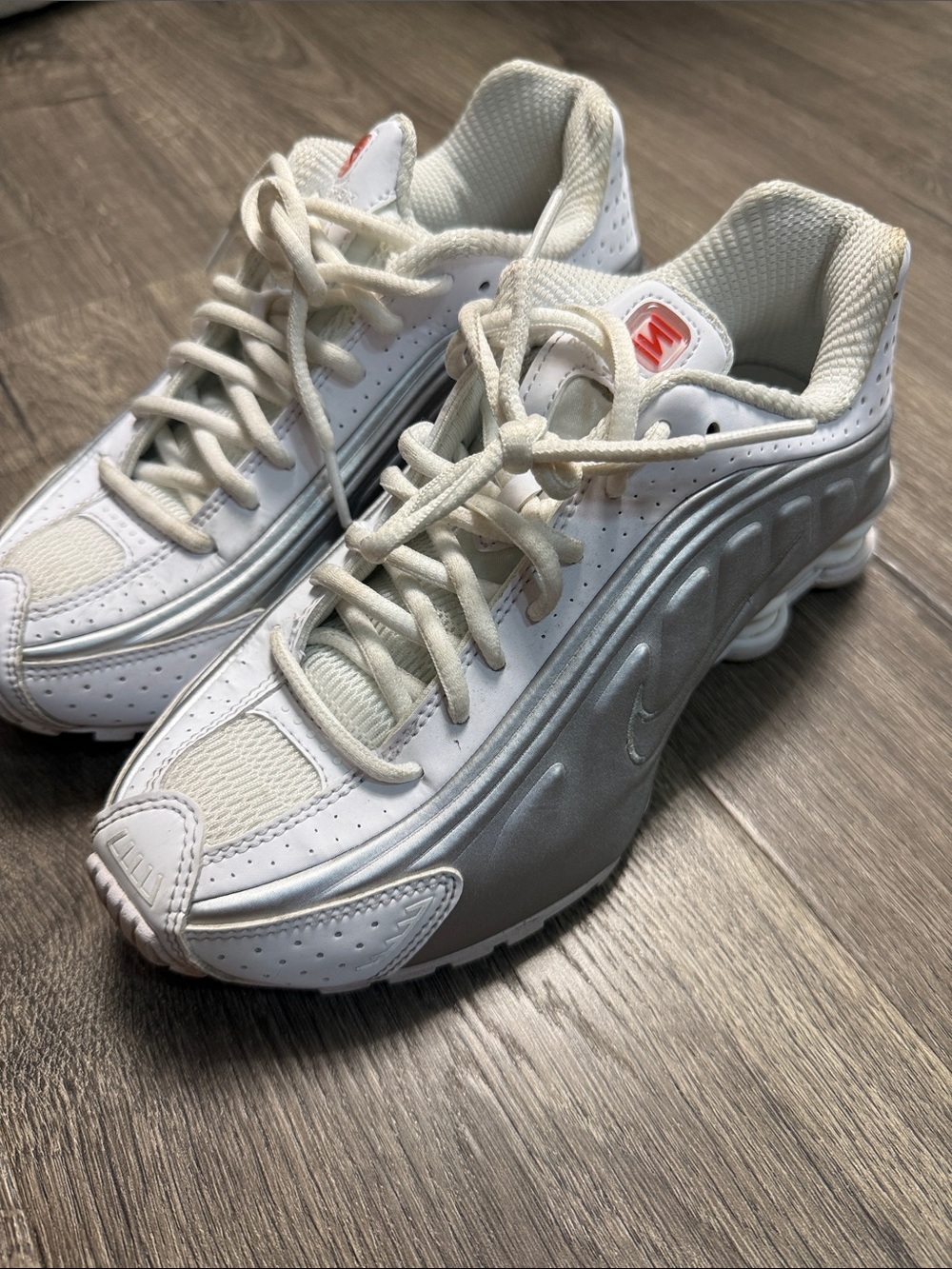 Nike Women's White and Silver Sneakers